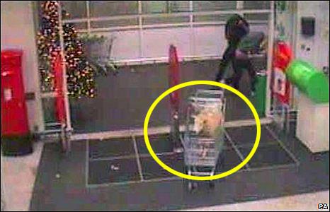 슈퍼마켓에 훔친 양 버린 도둑 ‘수배’