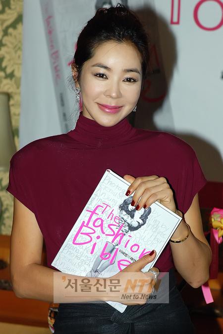 이혜영은 ‘완판녀’ …저서 2권 30만부 돌파