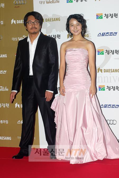 ‘똥파리’ 양익준·김꽃비, 청룡 신인상 석권