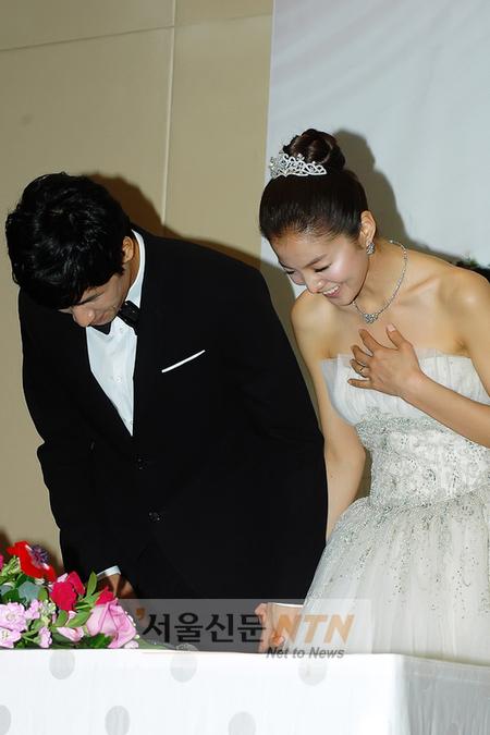 [NOW포토] 김성은·정조국 “행복하게 잘살겠습니다”