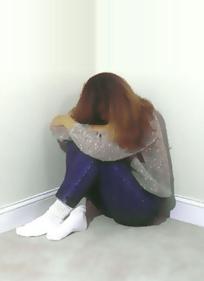 英10세 소년들, 8세 여아 성폭행 충격