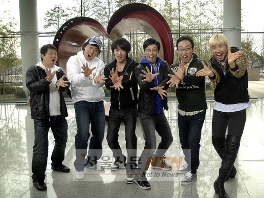 ‘무도’ 달력 대박 이어 사진전도 히트?