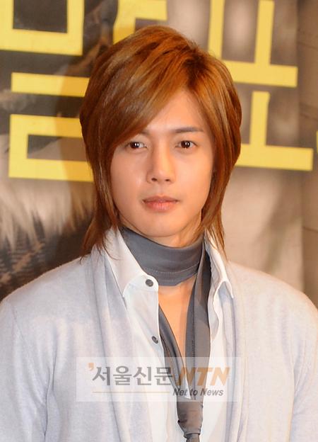 김현중 “전두환 前대통령 팔순잔치 참석은 우연”