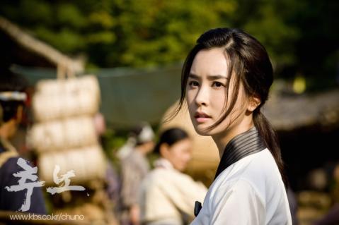 ‘추노’ 언년이 이다해는 왜 벗기만 할까?