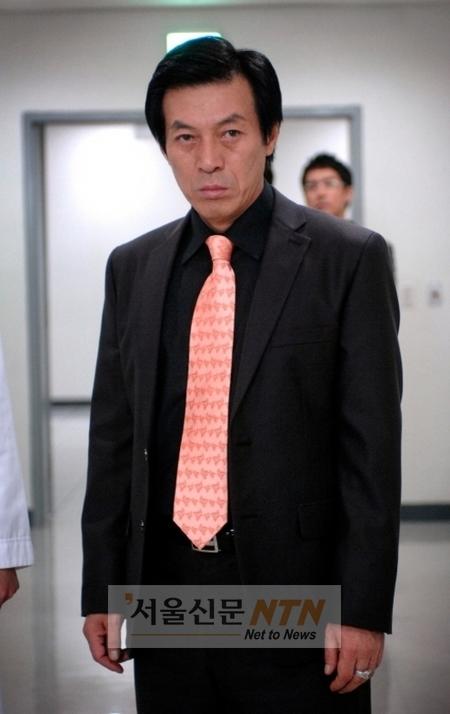 김갑수, 7년만에 문근영과 부녀로 상봉