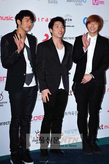 [NTN포토] 2AM “가온차트 발간, 축하합니다”