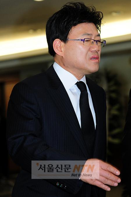[NTN포토] 엄용수 “어떻게 이런 일이…”
