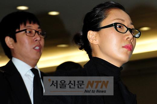 [NTN포토] 발걸음 재촉하는 정선희·김영철