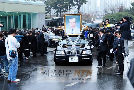 [NTN포토] 먼 길 떠나는 故 배삼룡