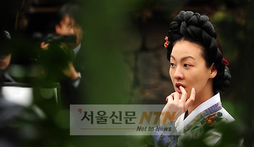 [NTN포토] 진지하게 촬영에 임하는 이미연