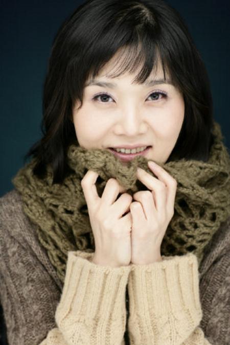 치과의사 겸 가수 박소연, 이색 북콘서트 열어