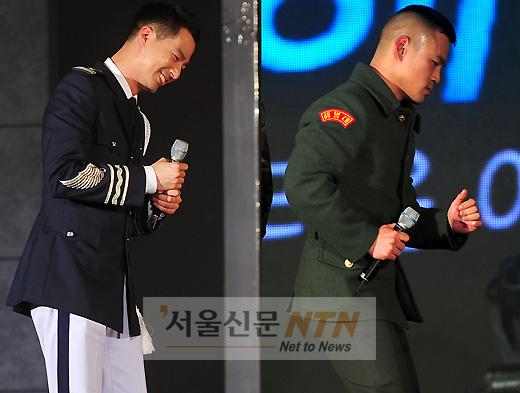 [NTN포토] 조인성·이정 “엉덩이춤은 내가 한수 위!”