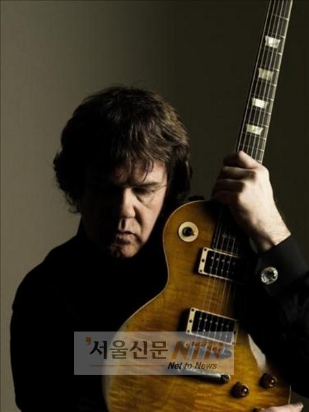 ‘기타 거장’ 게리 무어, 데뷔 40년만에 첫 내한공연