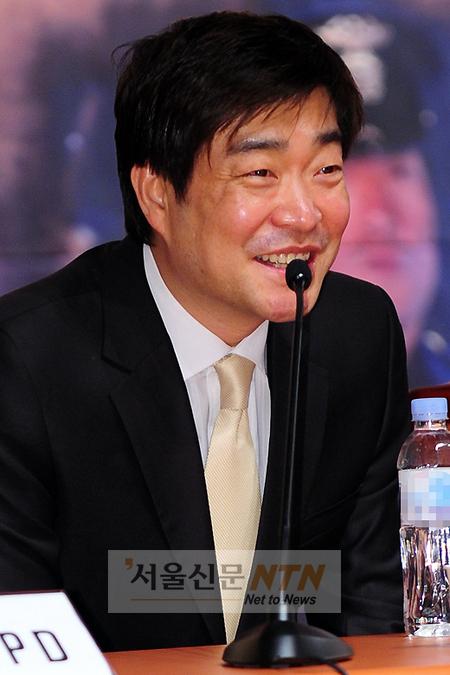[NTN포토] 손현주 “출연료 전액 기부해요”