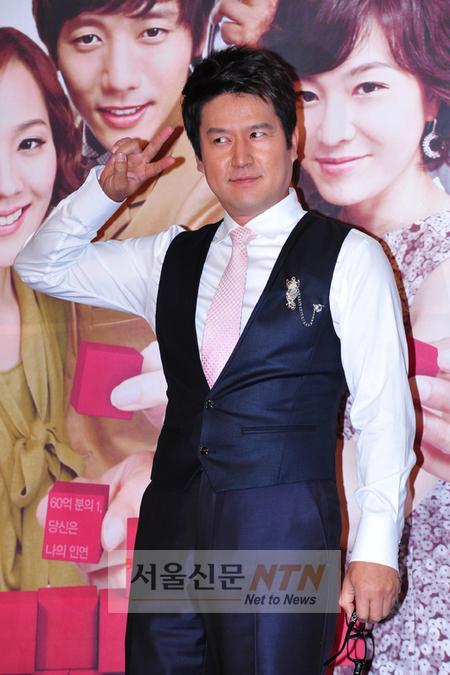 변우민 “16세 연하 연인과 6월 결혼”