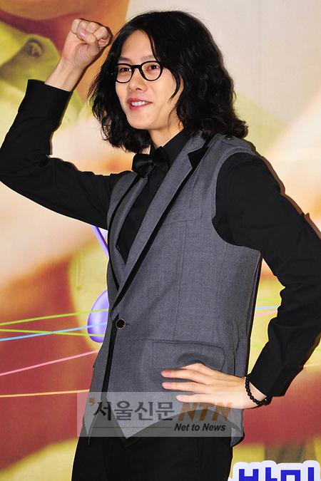 김희철 라디오 DJ 발탁, ‘게스트 섭외 대마왕!’