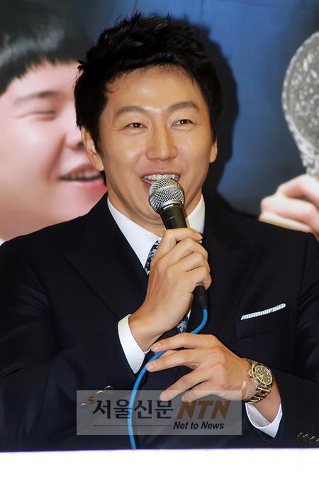 김수로, ‘고사2’서 또 선생님…황정음과 호흡