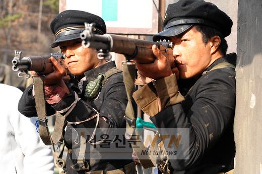 스크린 ‘전쟁’으로 불붙었다…코드명은 “한국·이라크”