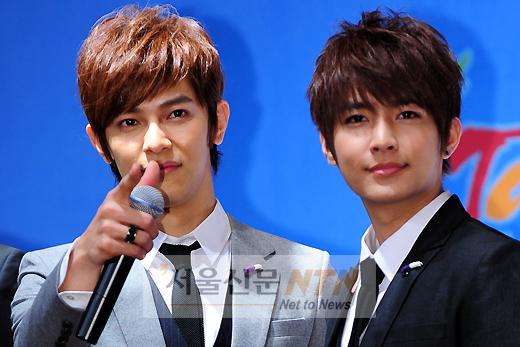 [NTN포토] ‘비륜해’ 왕동성·염아륜, 카리스마 눈빛~