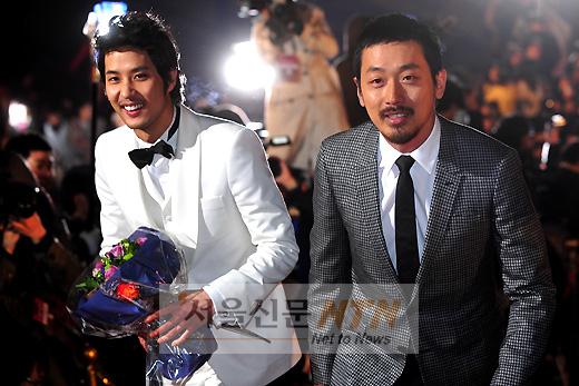 [NTN포토] ‘국가대표’ 김지석·하정우, 밝은 모습으로