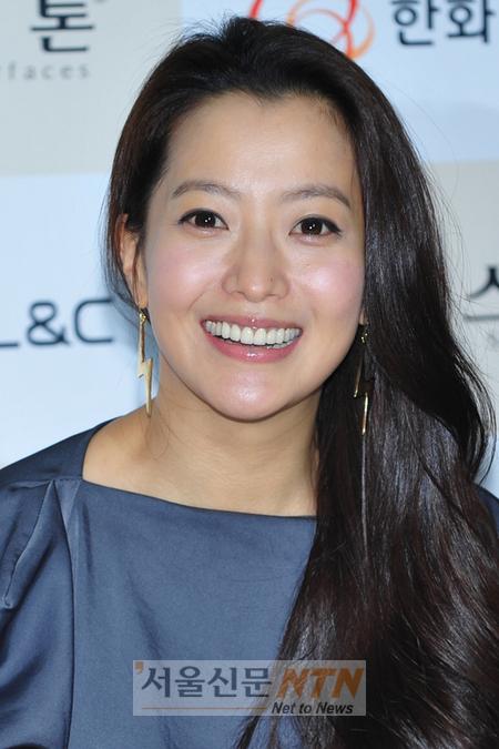 김희선 측 “‘짝퉁 모델’ 아니다” 해명