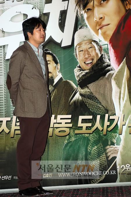배우 김윤석 모친상...‘황해’ 촬영 연기