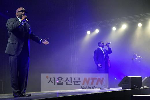 [NTN포토] ‘세계적인 팝스타’ 보이즈투맨, 20주년 내한공연