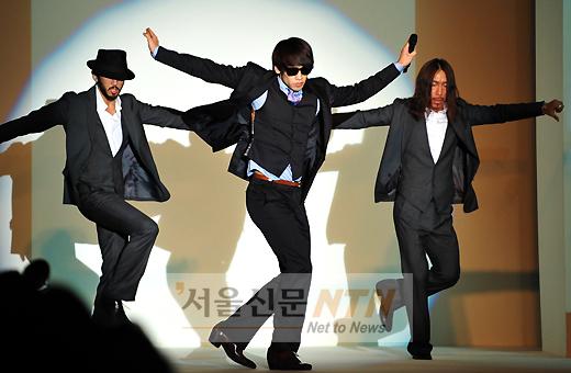 [NTN포토] ‘세계적인 스타’ 비, 화려한 날개짓