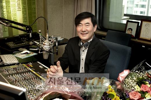 김기덕, 37년만에 DJ 하차 “마라톤 완주한 기분”