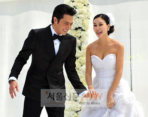 [NTN포토] 장동건·고소영 ‘함박웃음 터져~’