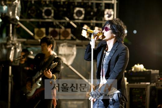이승환, 10집 발매 앞서 ‘이별기술자’ 선공개