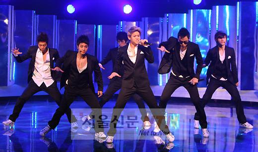 [NTN포토] 비스트, ‘화려한 컴백 무대’