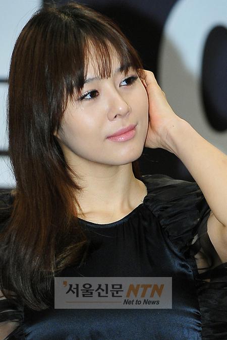 [NTN포토] 섹시하게 머리 만지는 옥주현
