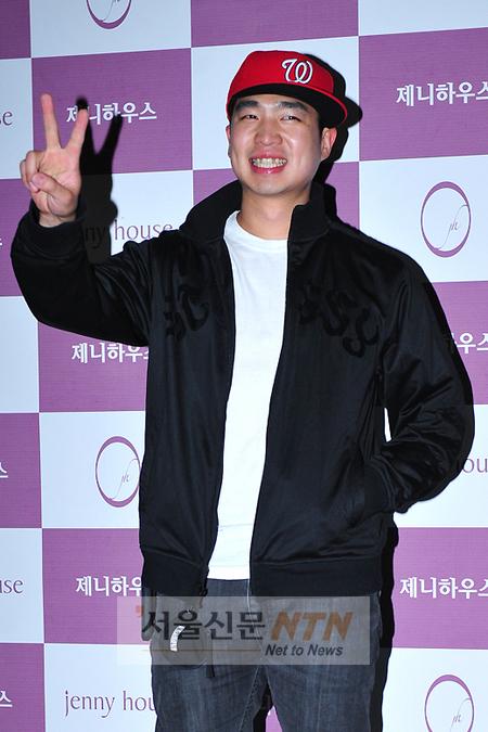 [NTN포토] 후니훈, 장난끼 가득 V~