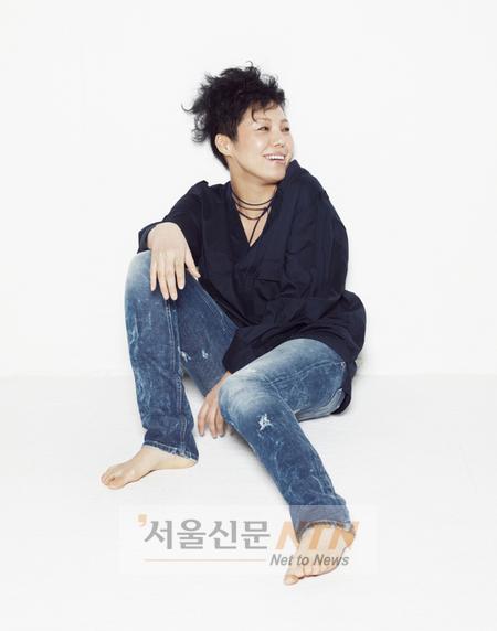 이은미, 윤일상 결혼식 축가 “음악인생 동반자”