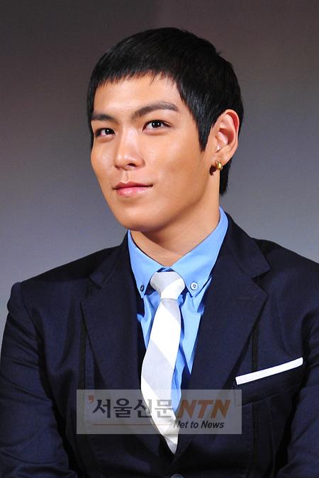 [NTN포토] 탑, 女心 흔드는 미소
