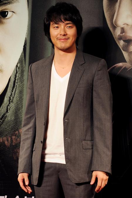 박용하, 리메이크 드라마 ‘첨밀밀’ 男주인공 발탁