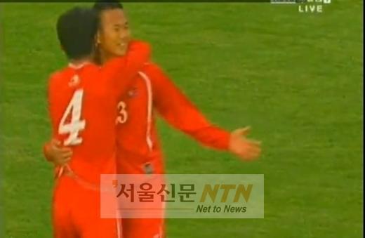 ‘인민 루니’ 정대세, ‘단독 2골’ 넣으며 대활약