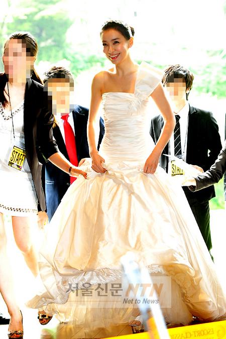 [NTN포토] ‘5월의 신부’ 박선영, 상큼한 미소 지으며