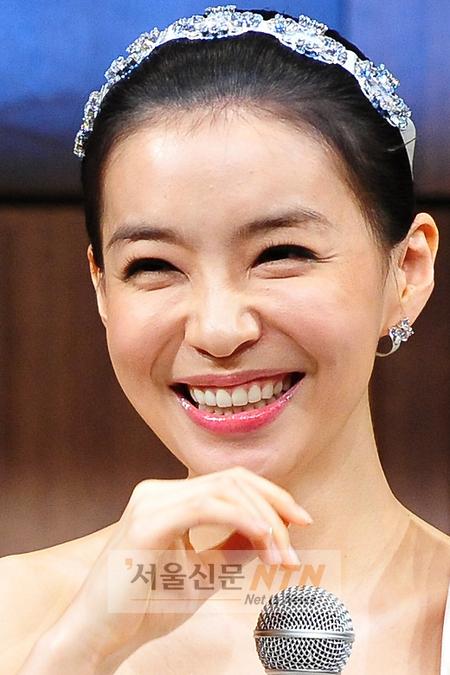[NTN포토] ‘새신부’ 박선영 “너무 행복해요~”