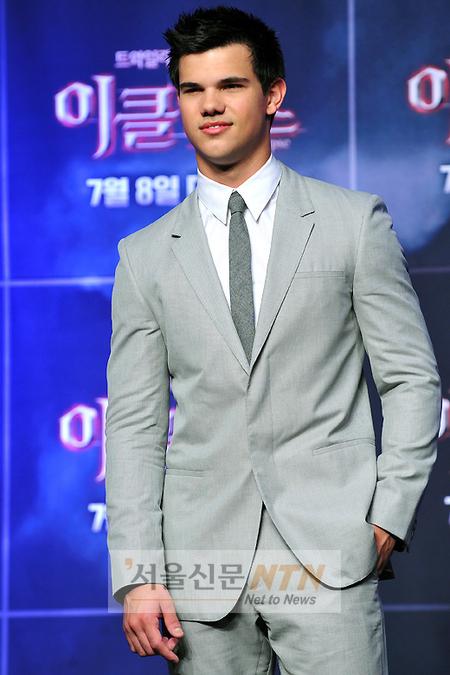 [NTN포토] 테일러 로트너, ‘젠틀한 정장’ 입고