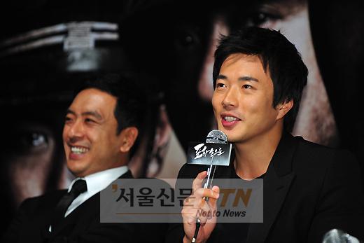 [NTN포토] 권상우 “우리는 끈끈한 우정으로 뭉쳤어요”