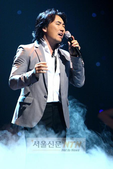 이승철, 25주년 콘서트서 5만 관중을 사로잡다