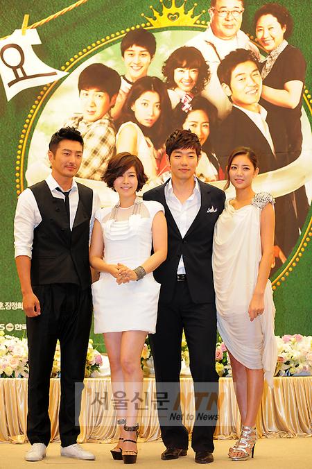 [NTN포토] ‘결혼해주세요’ 많이 사랑해주세요~