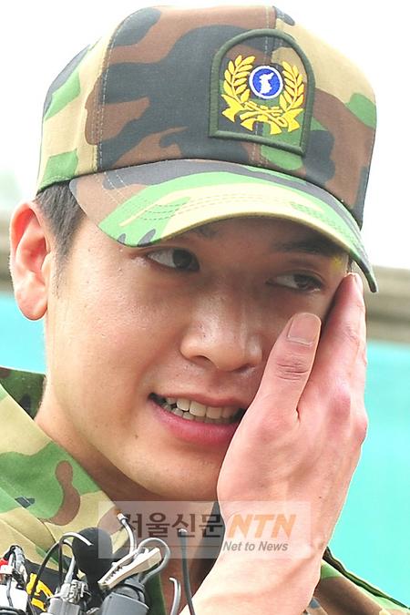 [NTN포토] 조현재, 긴장한듯 땀이···