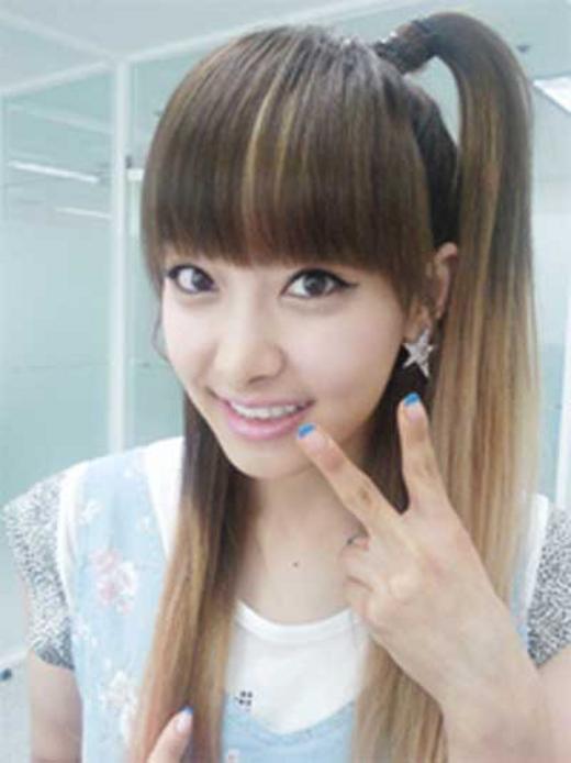 f(x) 빅토리아, 깜찍셀카 공개...”중국의 기적”