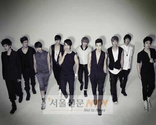 슈퍼주니어, 4집 리패키지에 자작곡 수록 ‘눈길’
