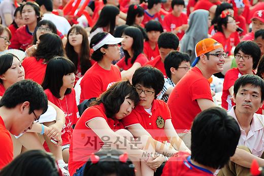 [NTN포토] 피곤한 붉은 악마