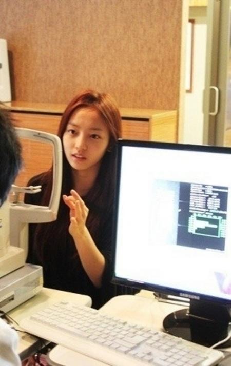 구하라 ‘쌩얼’ 어때서? … 사진 공개에 ‘시큰둥’한 반응