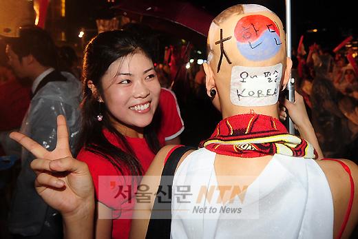 [NTN포토] 최고의 응원 준비 했어요~